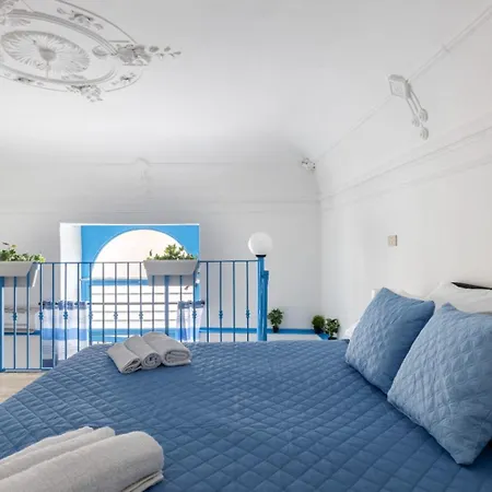 Blu Holiday home